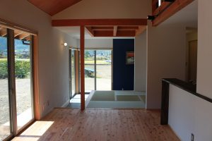 I様邸の施工実績画像（内観2）｜長野県の住宅建築｜東信エリア｜木造
